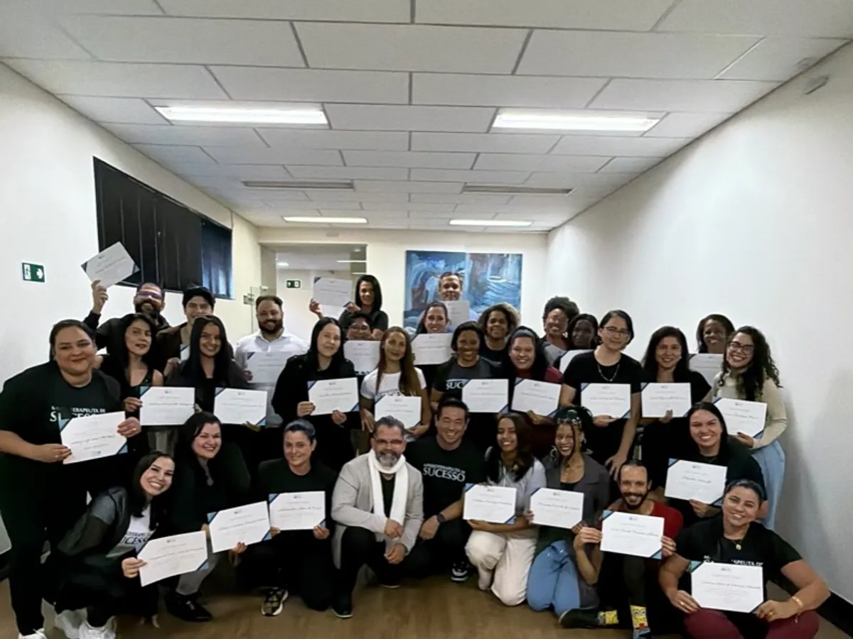 Turma do curso Shiatsu com Marcelo Doi